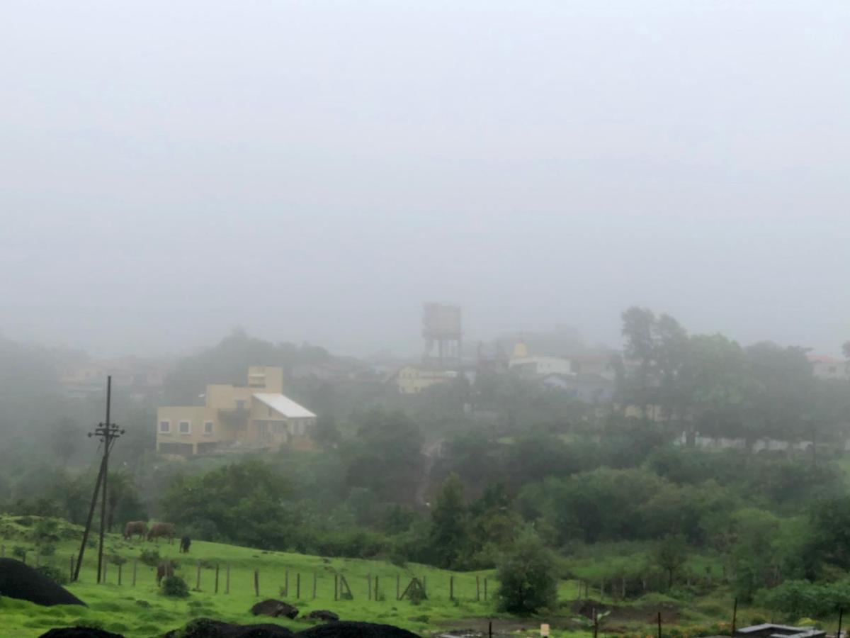 ROYAL MEADOWS - IGATPURI Bungalow B Bagian luar foto