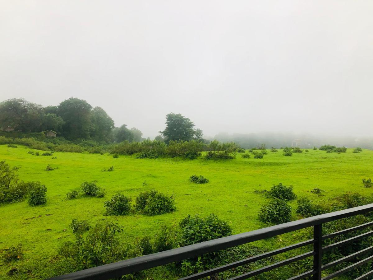 ROYAL MEADOWS - IGATPURI Bungalow B Bagian luar foto