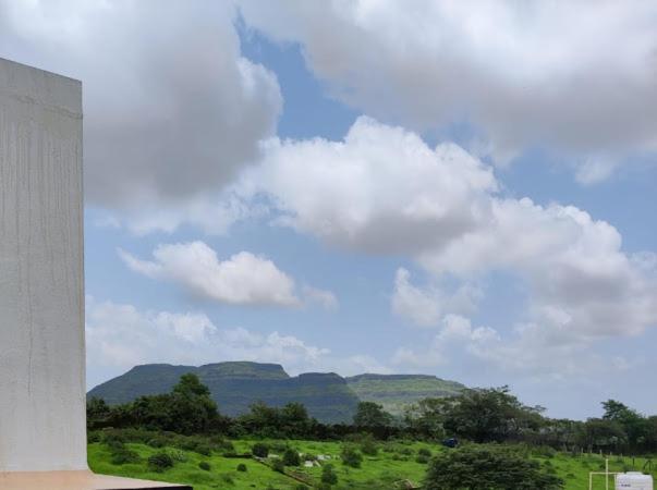 ROYAL MEADOWS - IGATPURI Bungalow B Bagian luar foto