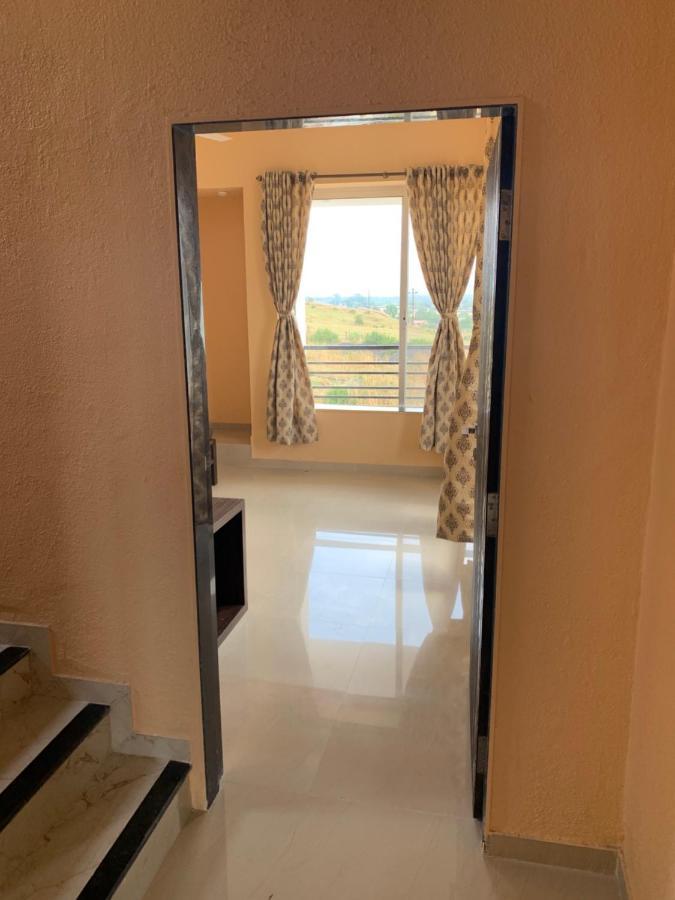 ROYAL MEADOWS - IGATPURI Bungalow B Bagian luar foto
