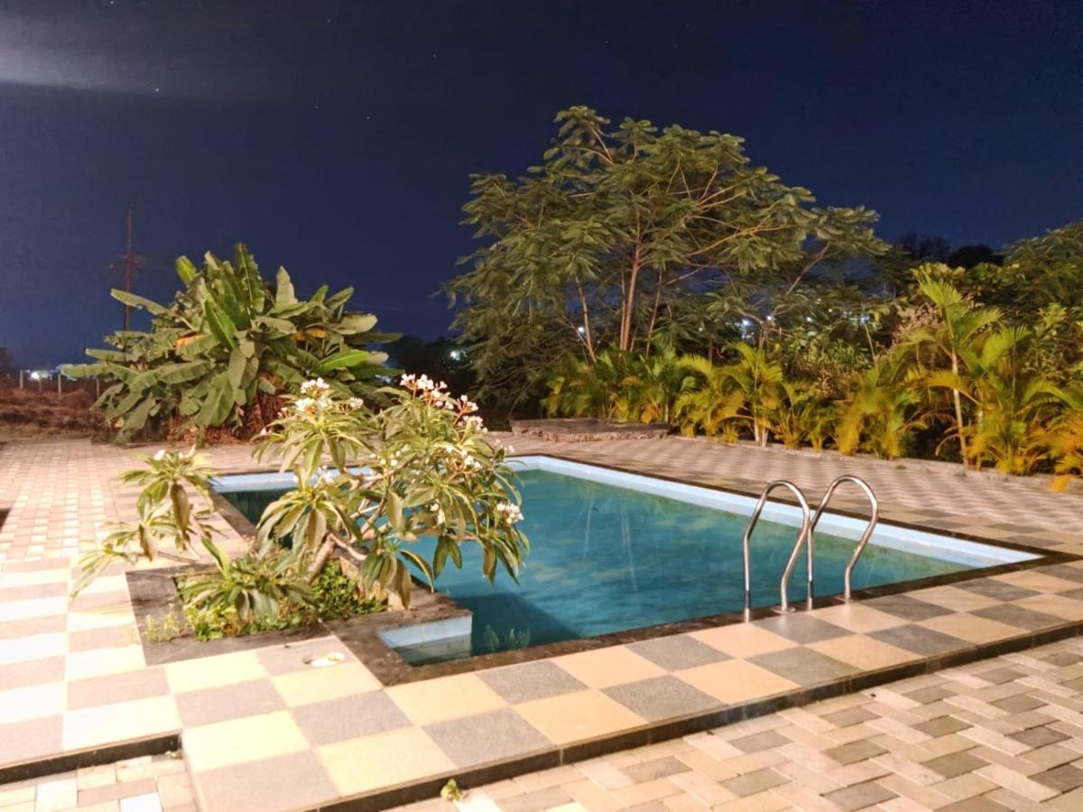 ROYAL MEADOWS - IGATPURI Bungalow B Bagian luar foto