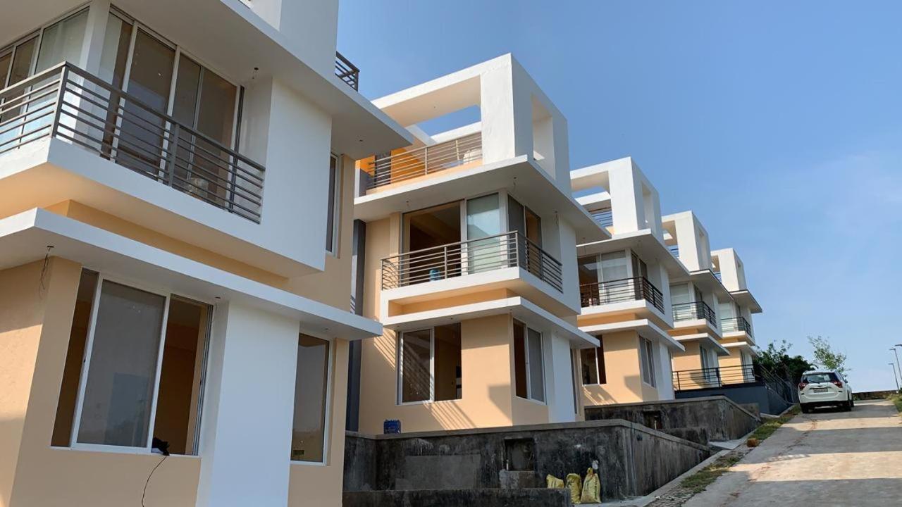 ROYAL MEADOWS - IGATPURI Bungalow B Bagian luar foto